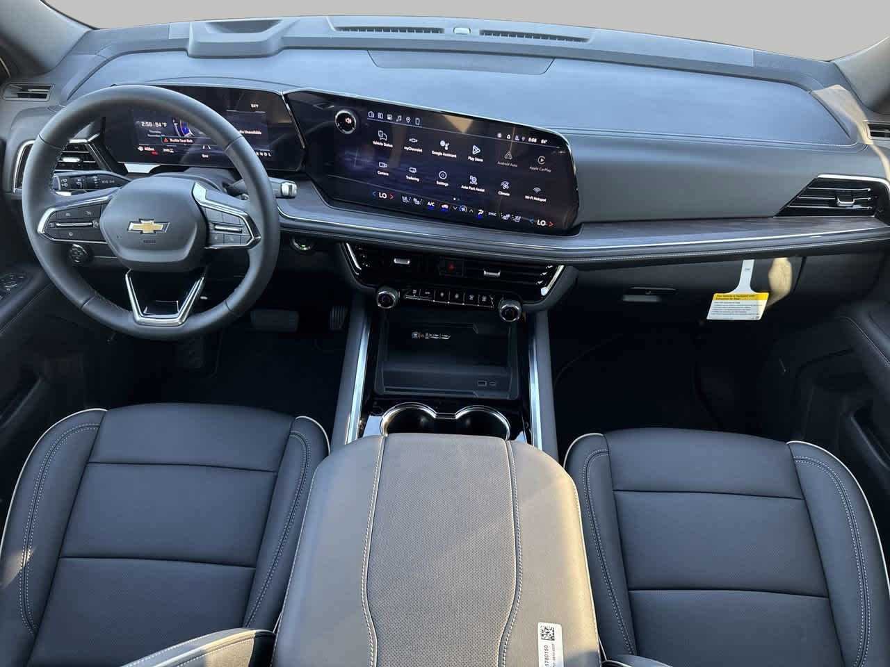 2026 Chevrolet Suburban Premier - Photo 8