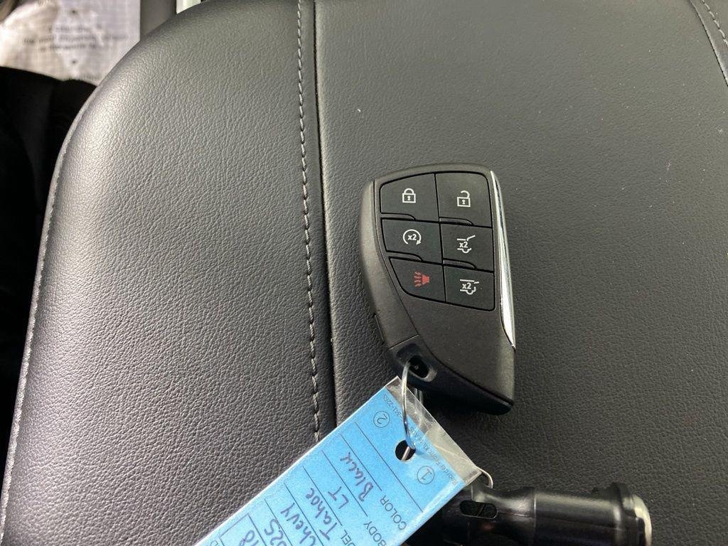 Used 2025 Black Chevrolet LT image 8