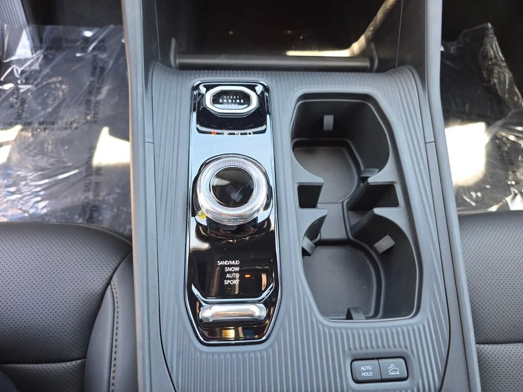 New 2026 Hydro Blue Pearl-Coat Exterior Paint Jeep Limited image 30