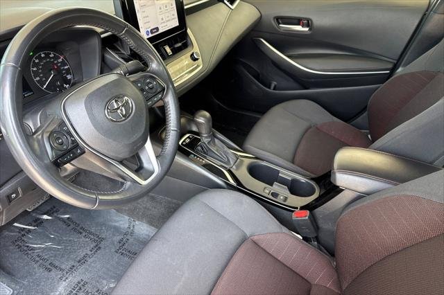 Certified Used 2023 RUBY FLARE PEARL Toyota  image 12