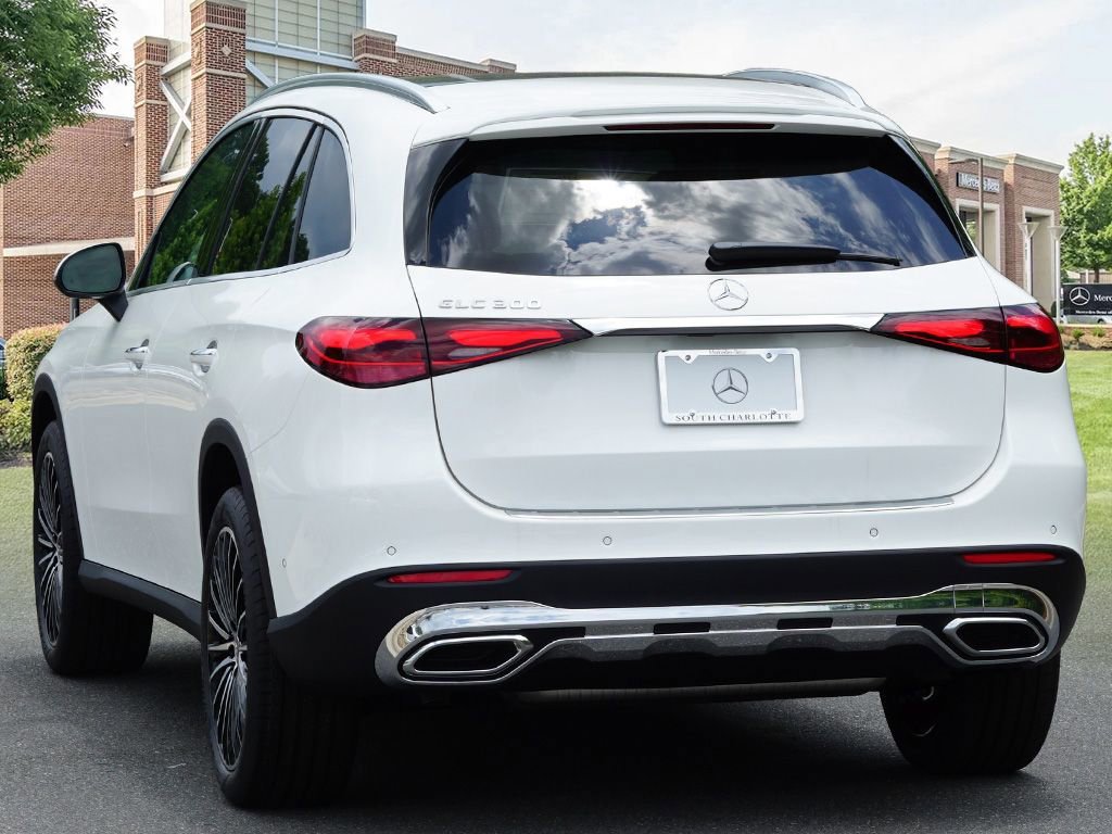 New 2026 Polar White Mercedes-Benz GLC 300 image 28