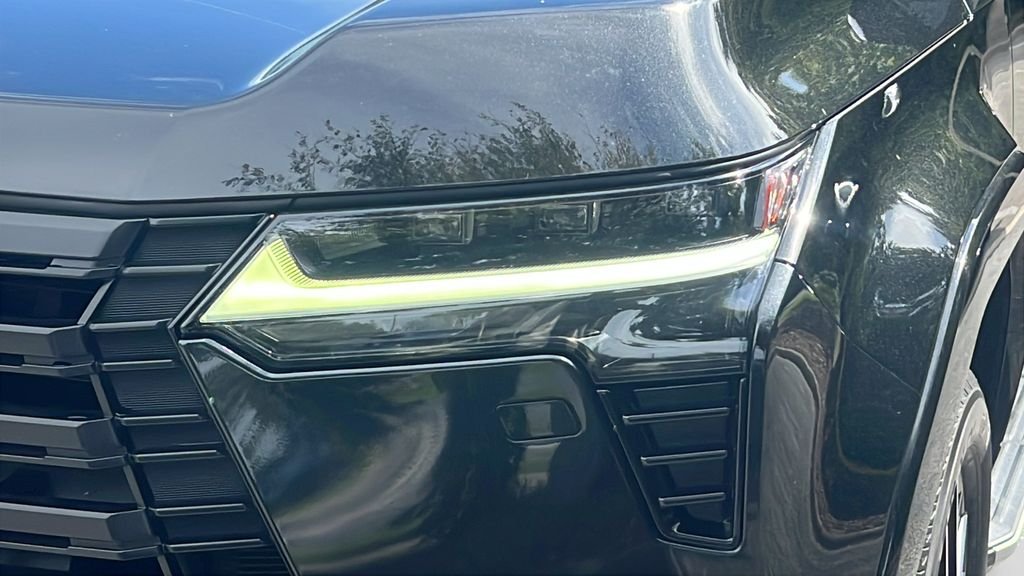Used 2024 Black Lexus 550 Premium+ image 27