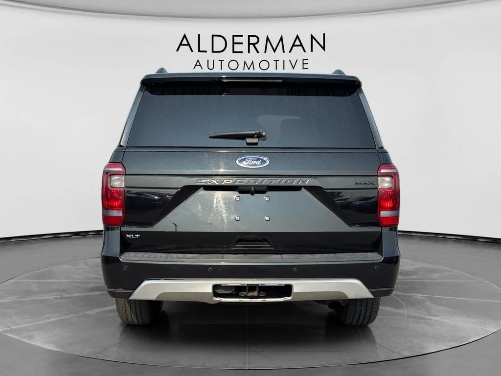 Used 2020 Black Ford XLT image 4