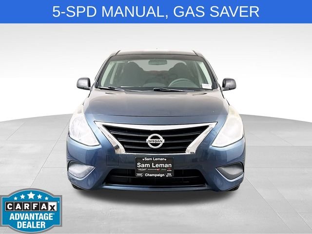 Used 2015 Nissan Versa Sedan S with VIN 3N1CN7AP6FL800870 for sale in Champaign, IL