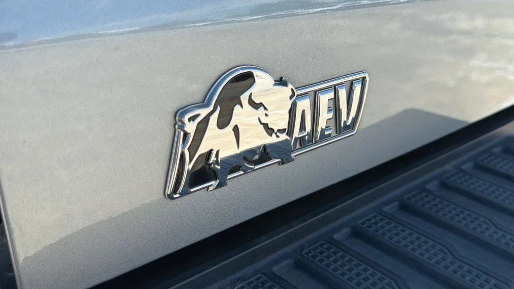 Certified Used 2023 Sterling Metallic GMC AT4X image 42