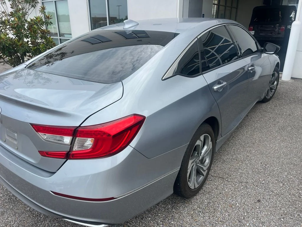 Used 2019 Lunar Silver Metallic Honda EX image 3
