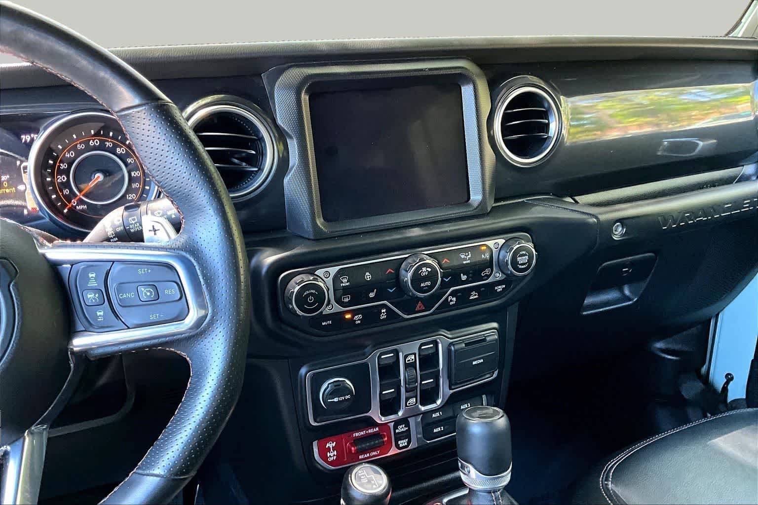 2023 Jeep Wrangler 4-Door Rubicon 392 - Photo 7