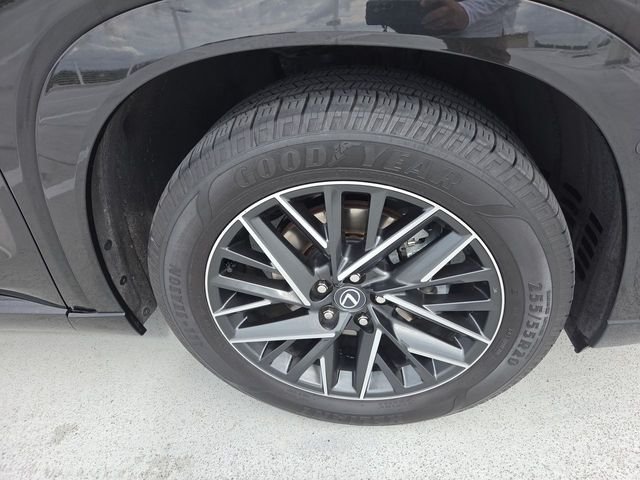 Certified Used 2024 GRAPHITE BLACK GF. Lexus 350 Luxury image 10
