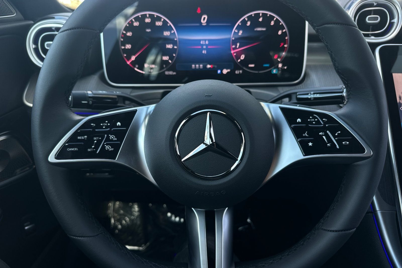 2026 Mercedes-Benz C-Class Sedan C 300 - Photo 23