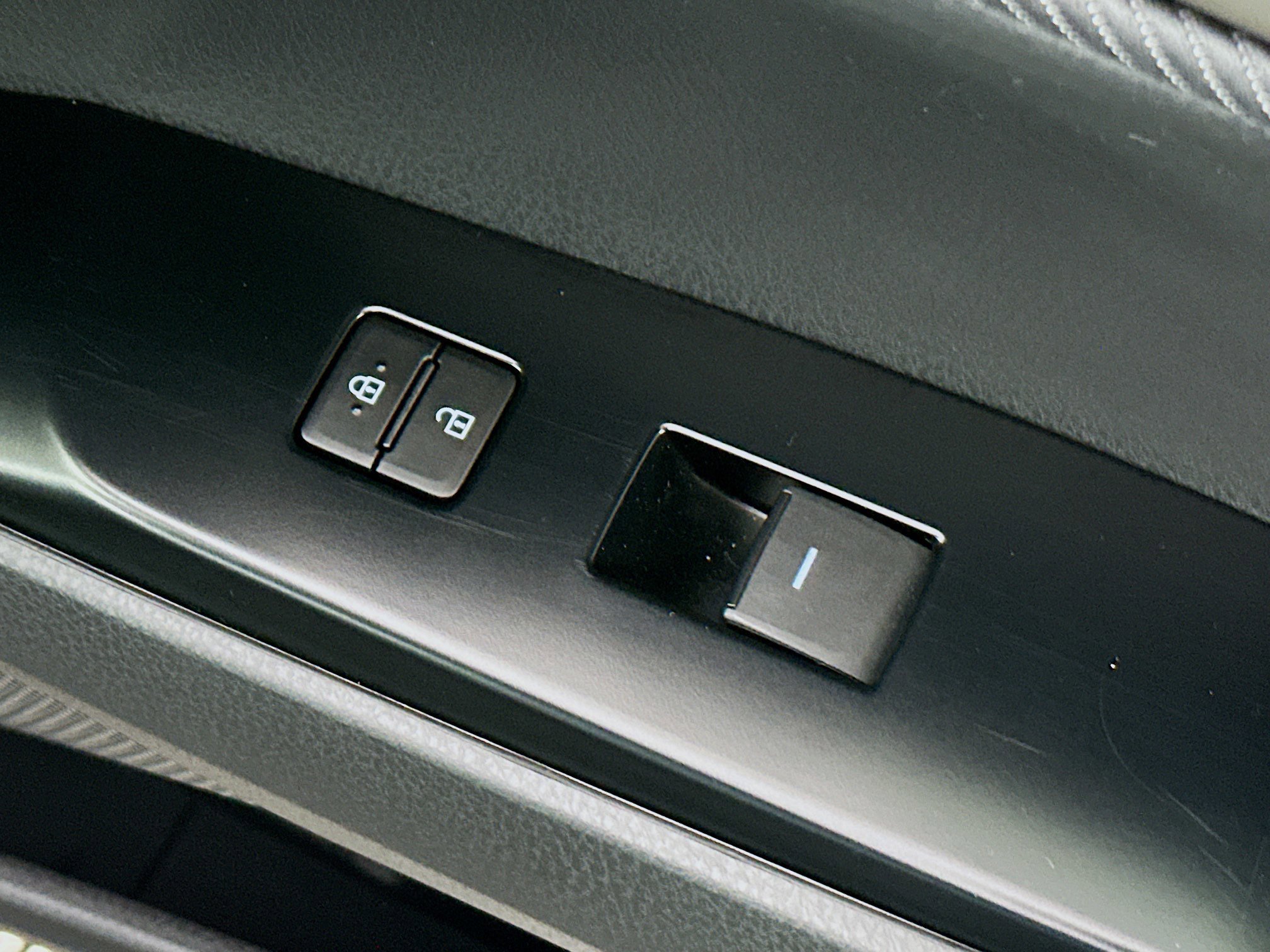 Used 2025 Underground Toyota SE image 27