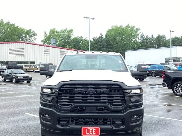 New 2026 Bright White Clearcoat Ram TRADESMAN CREW CAB 4X4 6