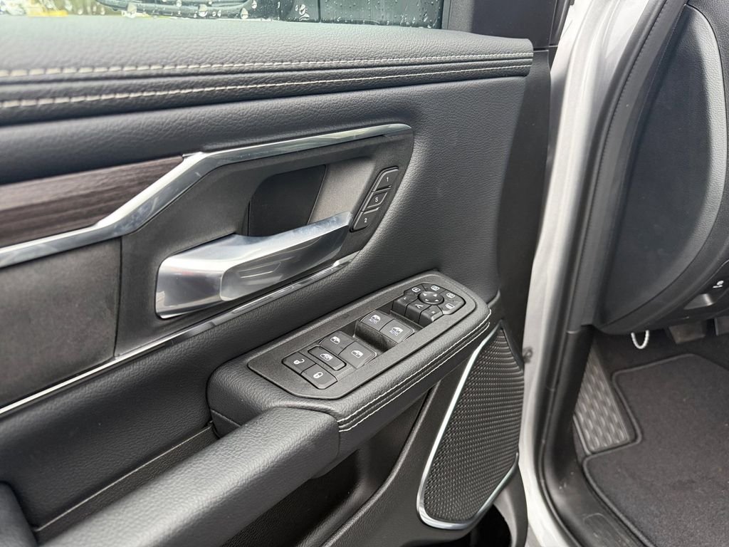 New 2026 Billet Silver Metallic Clear-Coat Exterior Paint RAM Laramie image 11