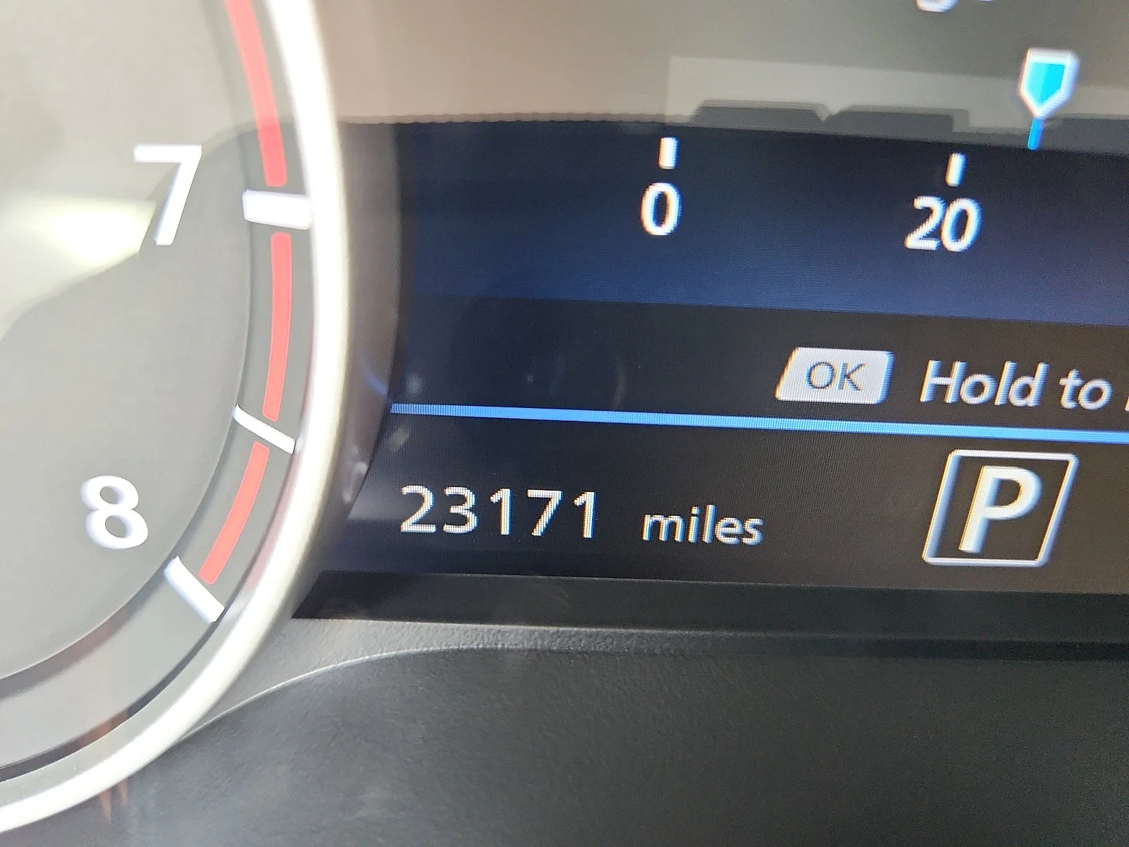 Used 2023 Rosewood Metallic Nissan SV image 20
