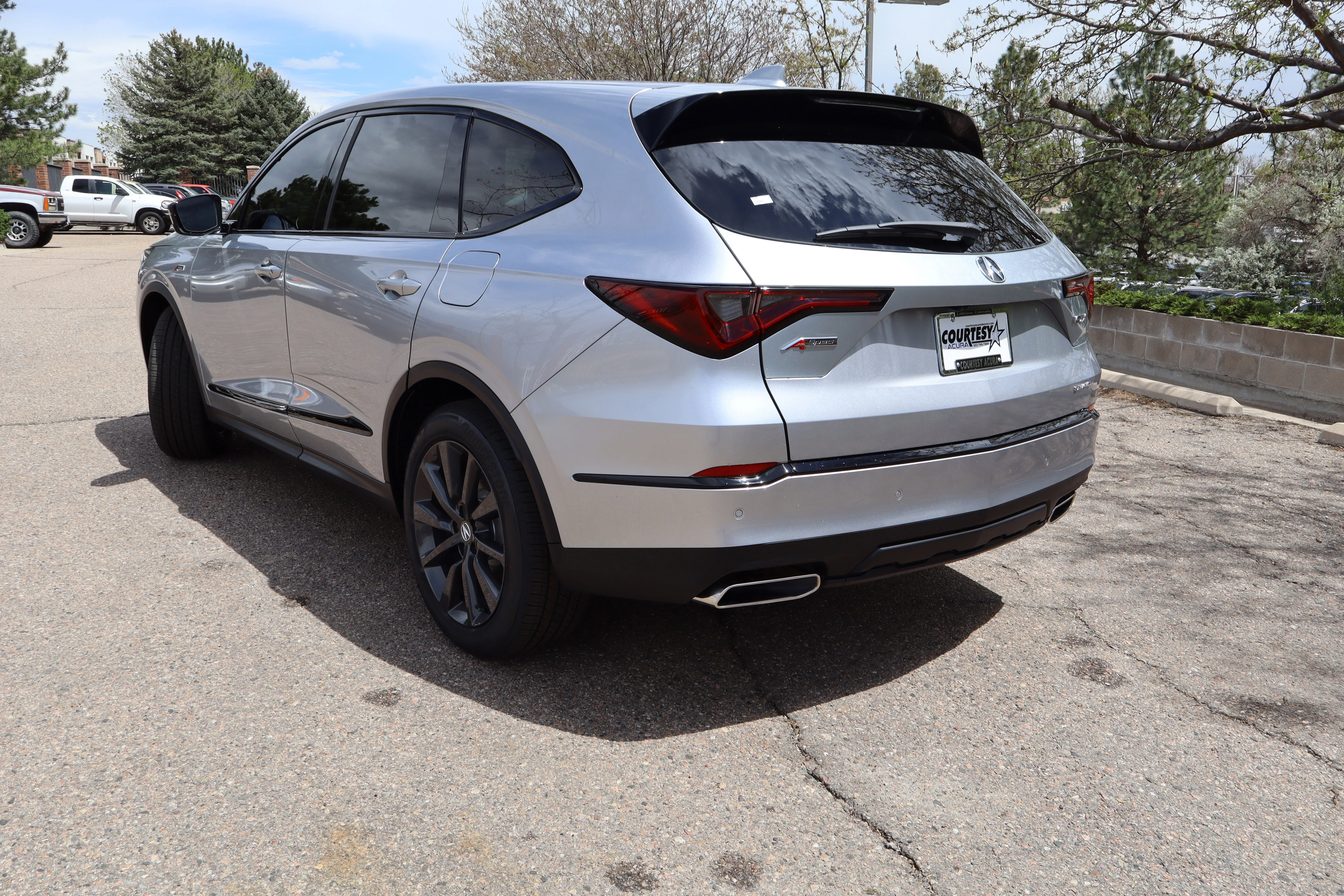 New 2026 Solar Silver Metallic Acura w/A-Spec Package image 4