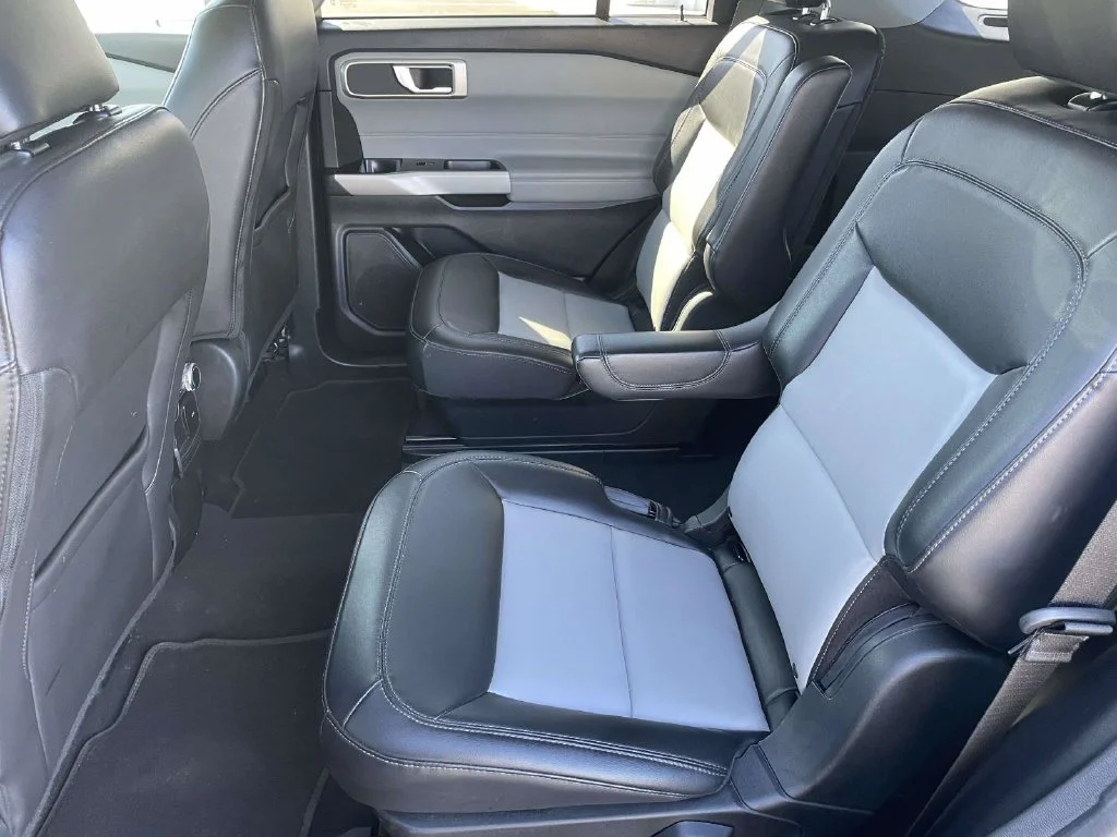 Used 2022 Blue Ford XLT image 12