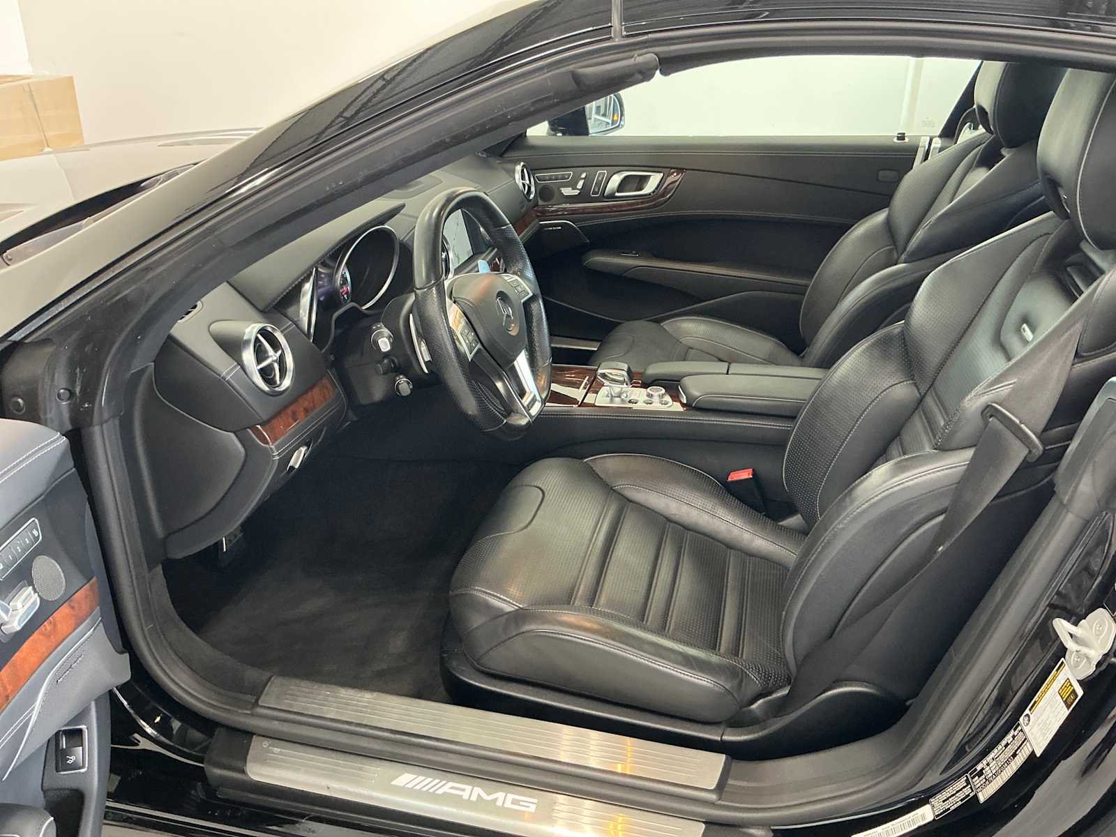 Used 2016 Black Mercedes-Benz AMG® SL 63 image 10