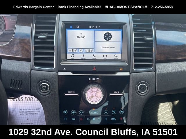 Used 2017 Gray Ford Limited image 17