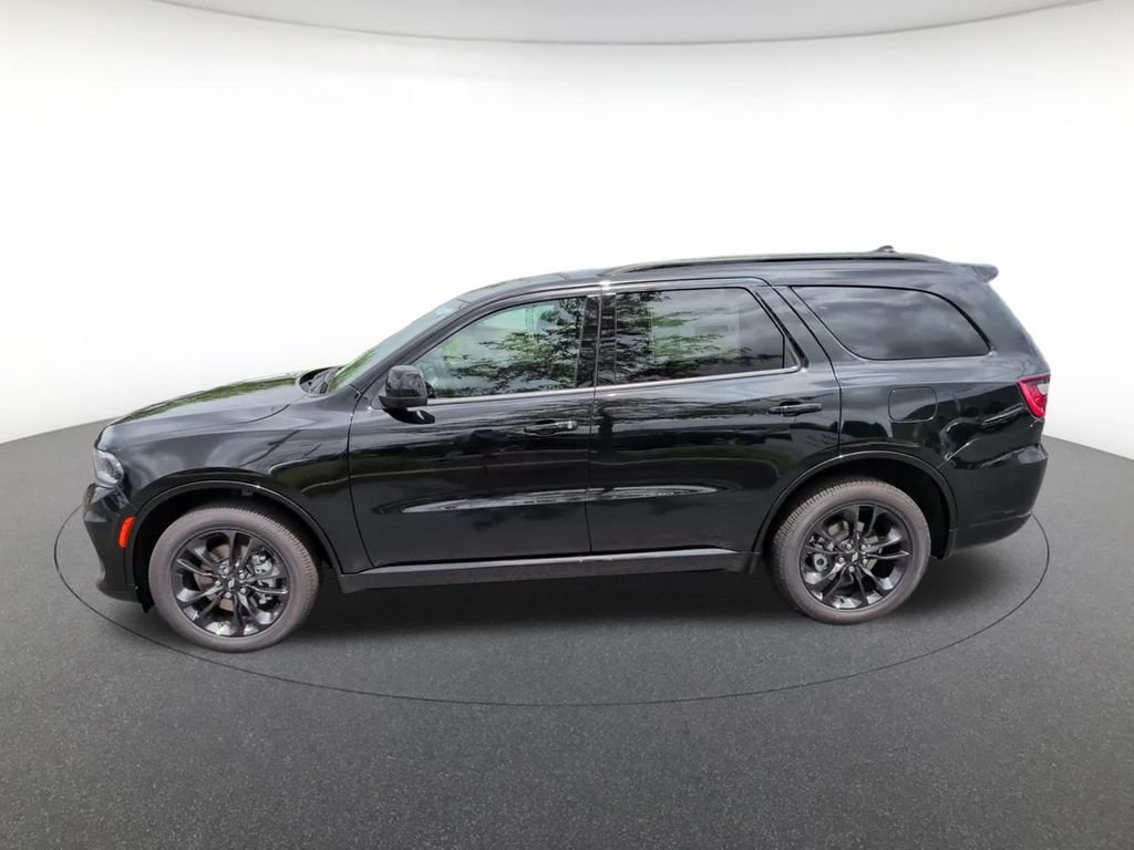 New 2026 Diamond Black Clear-Coat Exterior Paint Dodge GT image 11