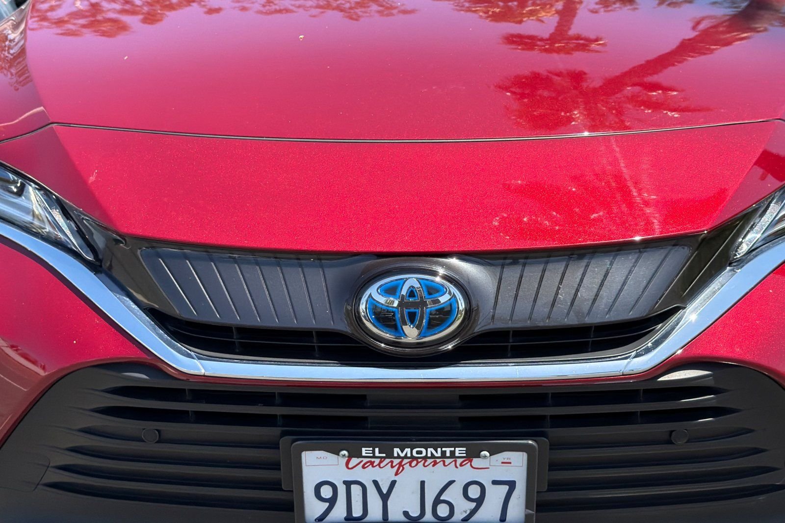 Used 2023 Red Toyota XLE image 13