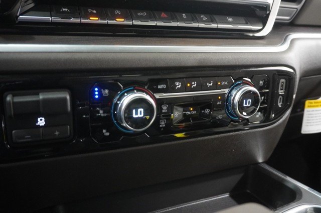 2026 GMC Sierra 1500 SLT - Photo 34