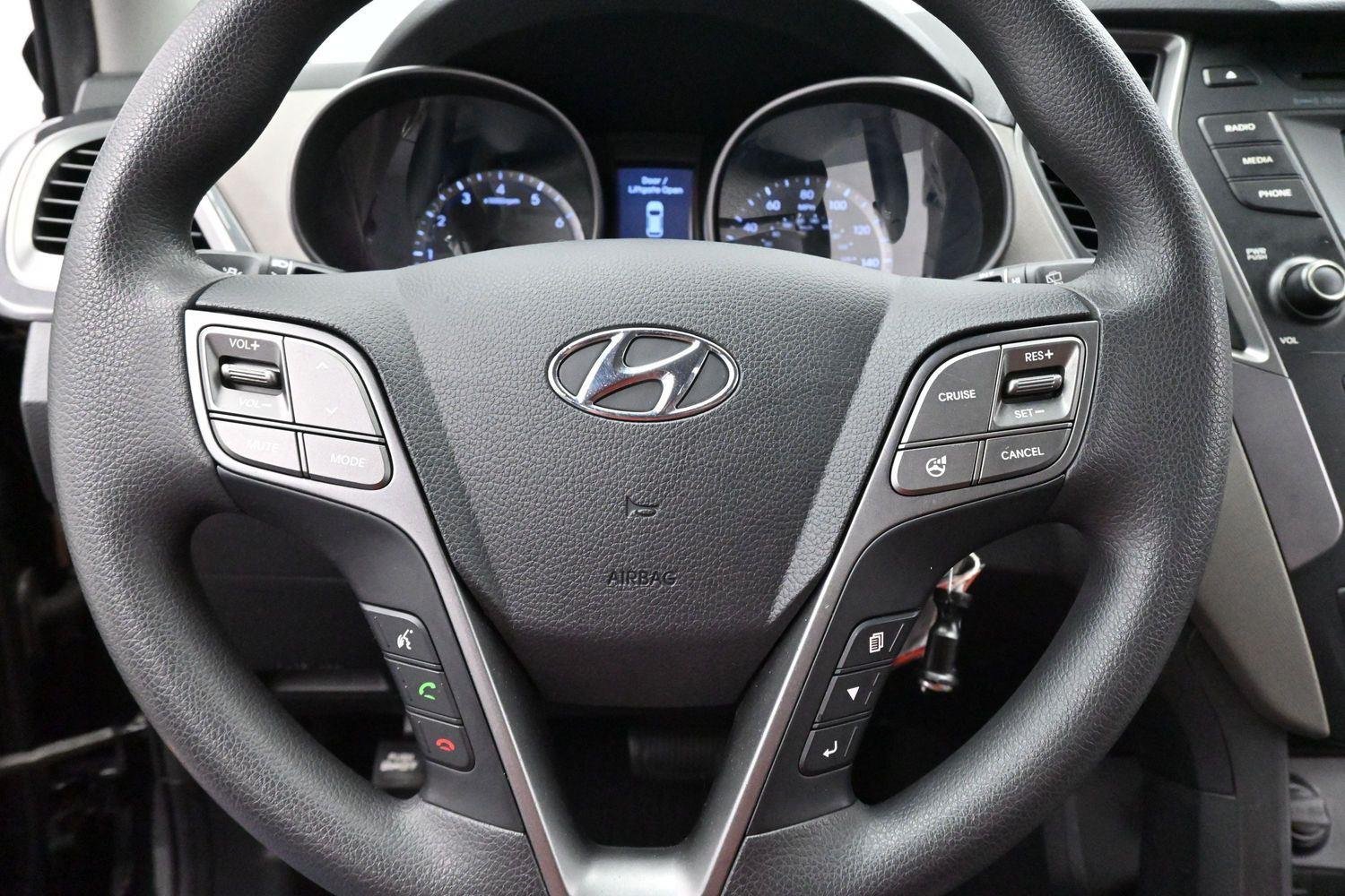 Used 2016 Twilight Black Hyundai FWD 4dr 2.4 image 16