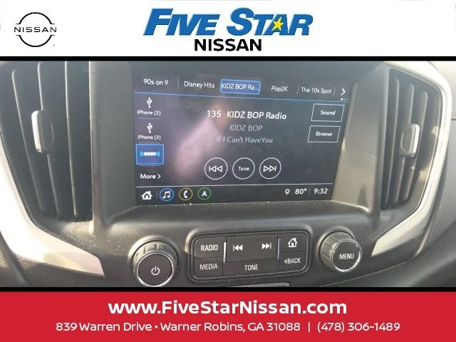 Used 2018 Gray GMC SLT image 15