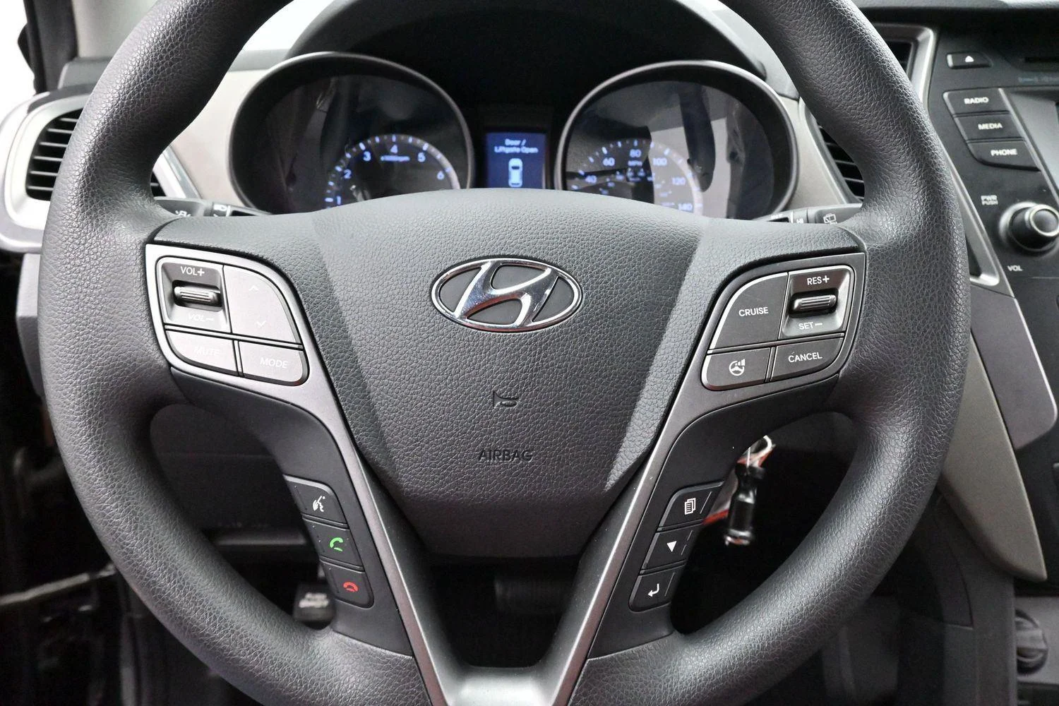 Used 2016 Twilight Black Hyundai FWD 4dr 2.4 image 16