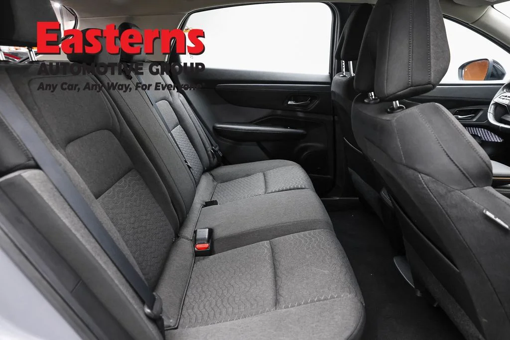 Used 2023 Gray Nissan VENTURE+ image 22