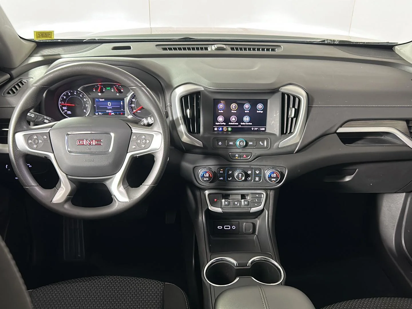 Used 2023 Sterling Metallic GMC SLE image 15