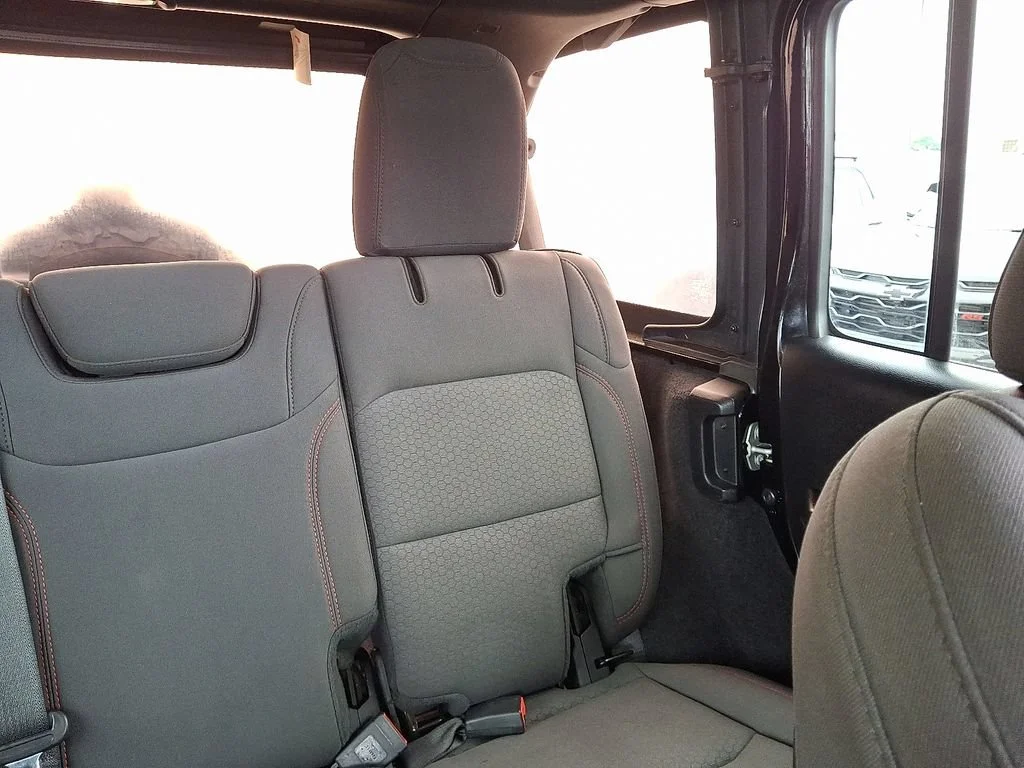 Used 2021 Black Jeep Rubicon 4X4 image 21