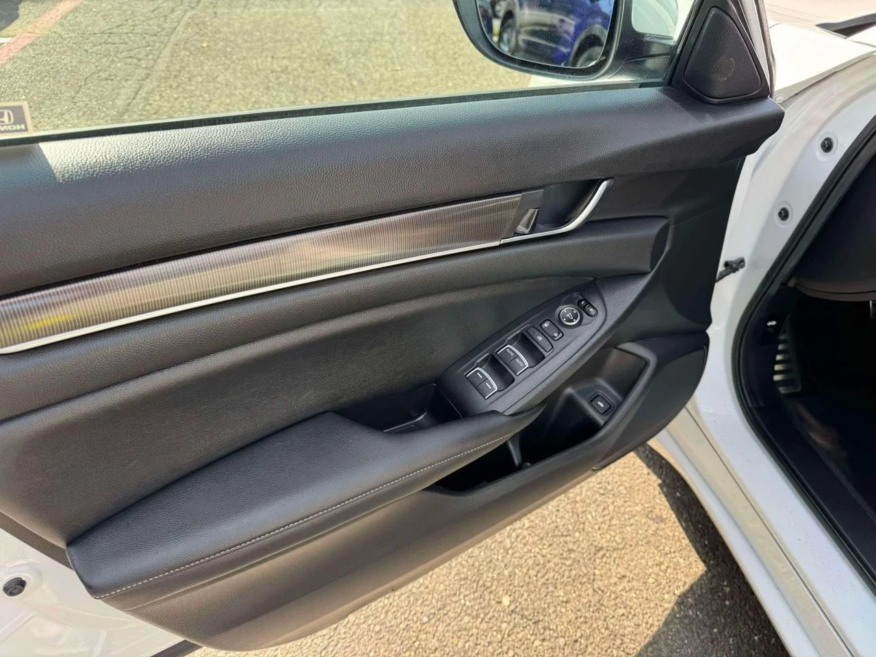 Used 2019 Platinum White Pearl Honda Sport image 20