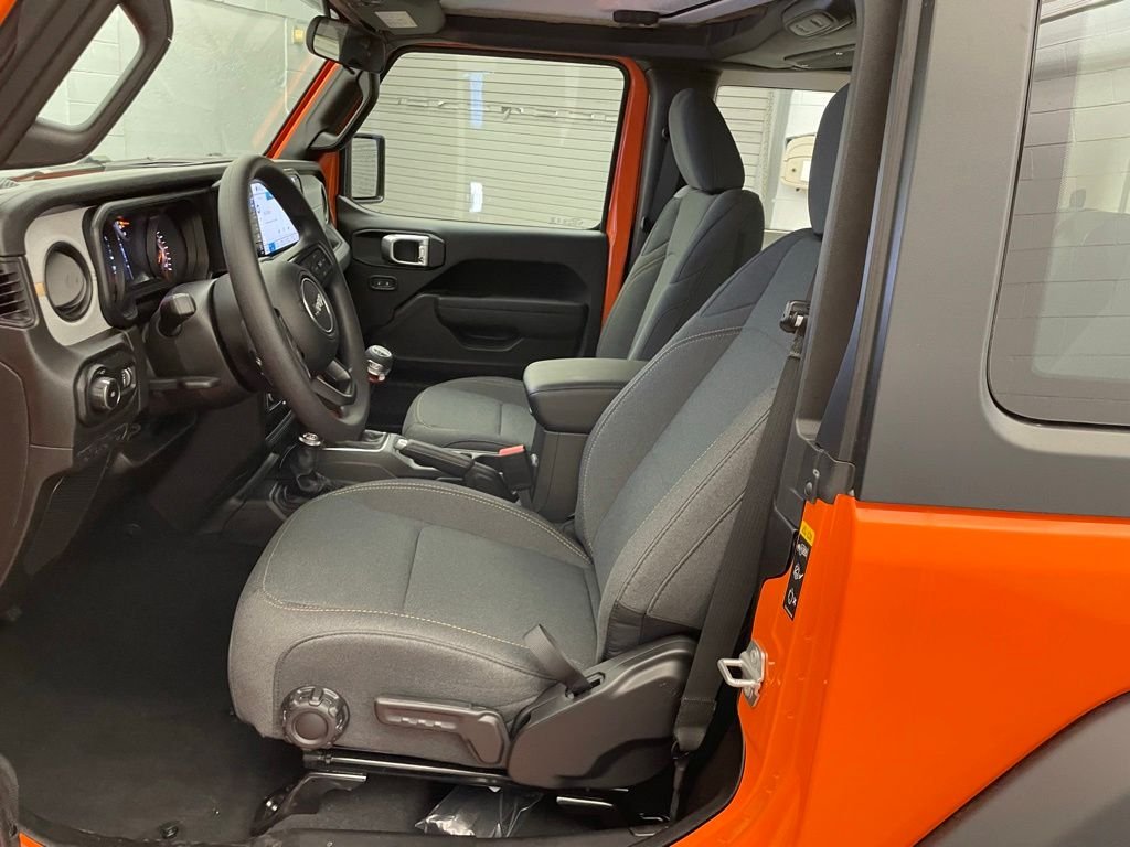 New 2026 Joose Exterior Paint Jeep Sport image 14