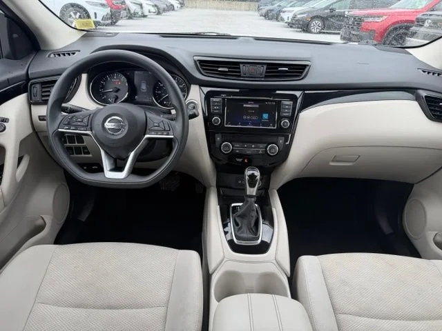 Used 2019 White Nissan SV image 20