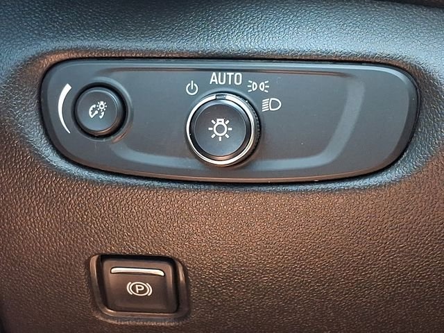 Used 2019 Silver Chevrolet Base image 26
