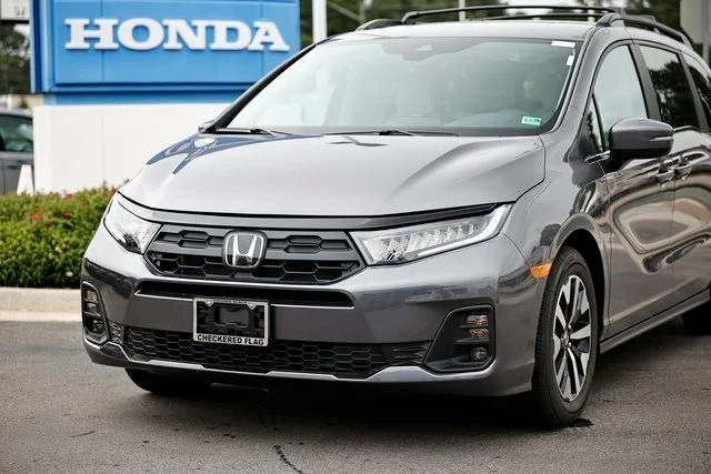 New 2026 Solar Silver Metallic Honda Elite image 2