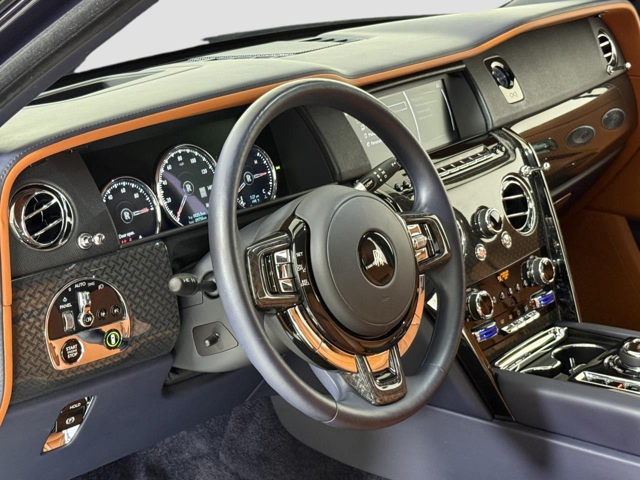 Used 2022 Midnight Blue Rolls-Royce Black Badge | Executive Rear Seating | Rear Entertainment image 16