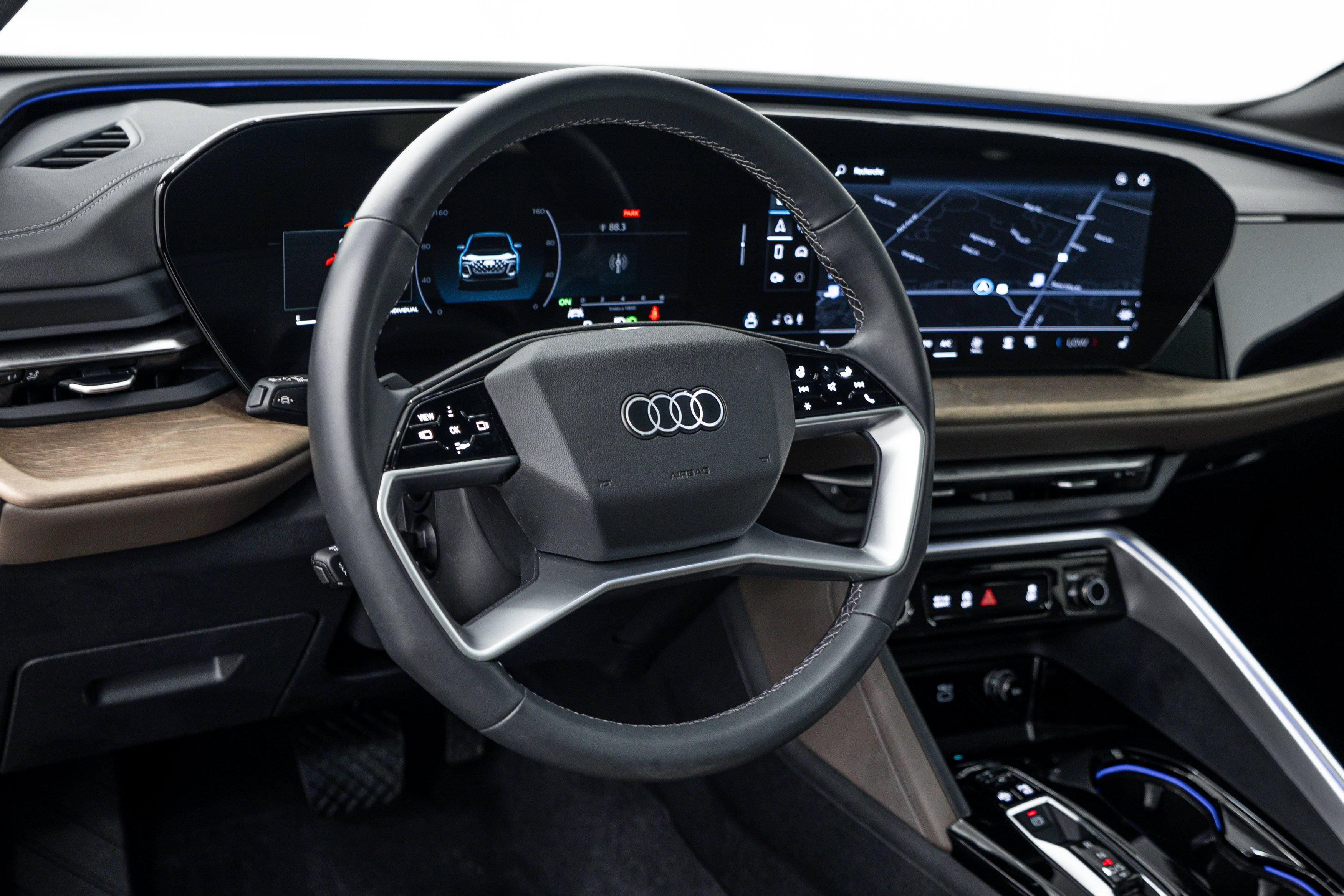 Used 2025 Navarra Blue Metallic Audi Premium image 11