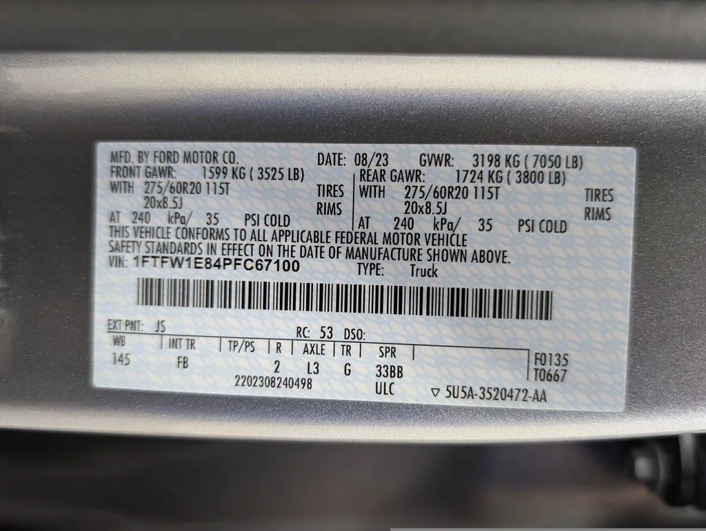 Certified Used 2023 Iconic Silver Metallic Ford XLT image 29