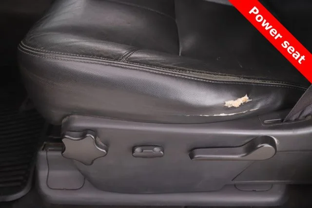Used 2014 Red Chevrolet LT image 18