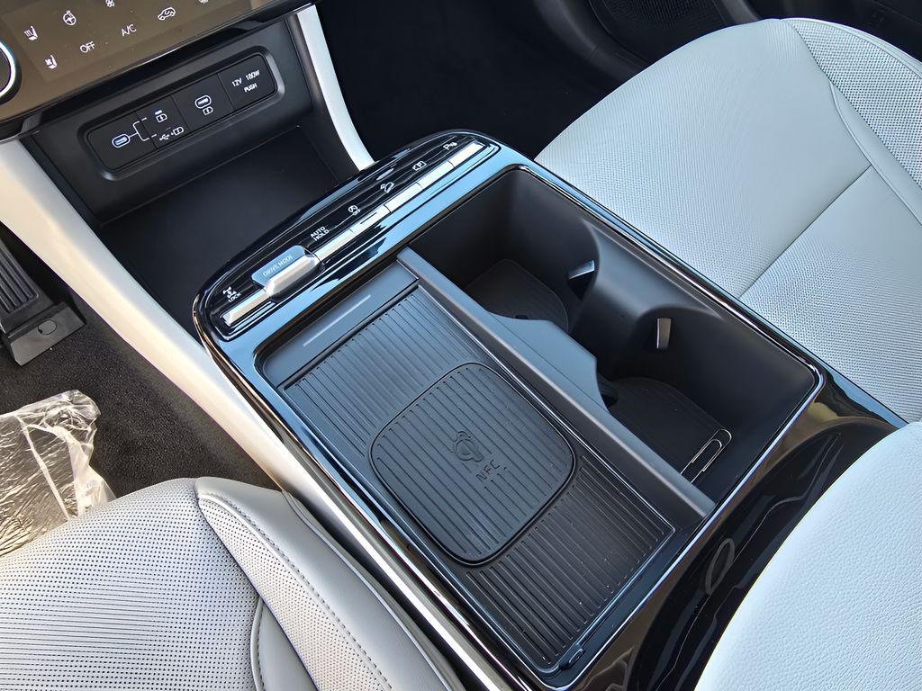 New 2026 Phantom Black Hyundai Limited AWD image 19