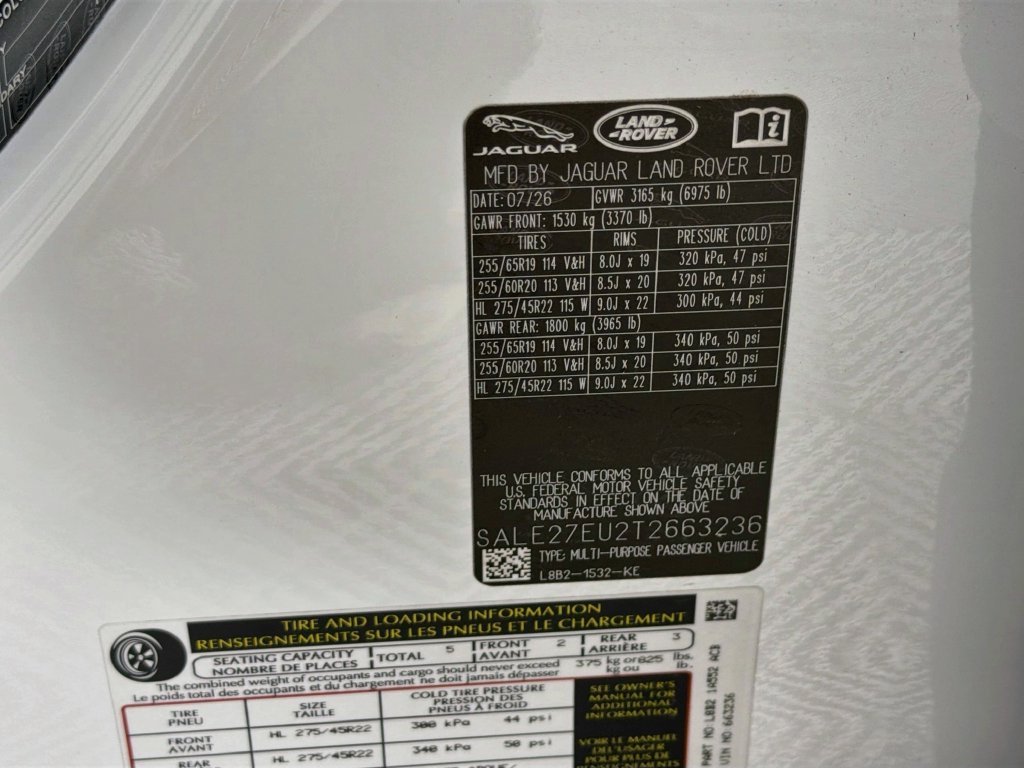New 2026 Fuji White Land Rover X-Dynamic SE image 34
