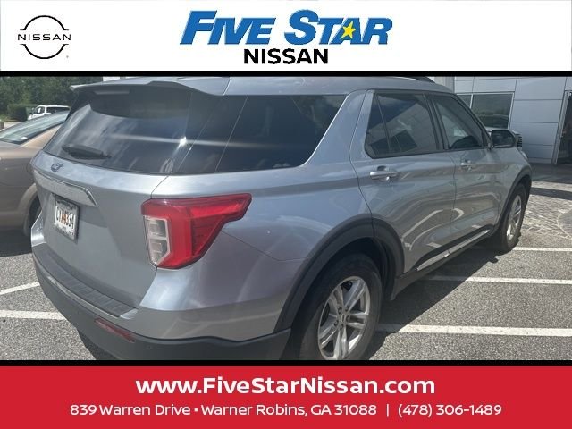Used 2023 Silver Ford XLT image 4