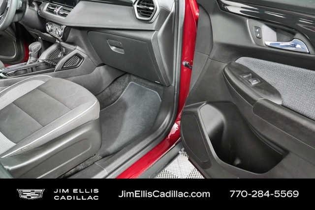 Used 2025 Crimson Metallic Chevrolet LT image 21