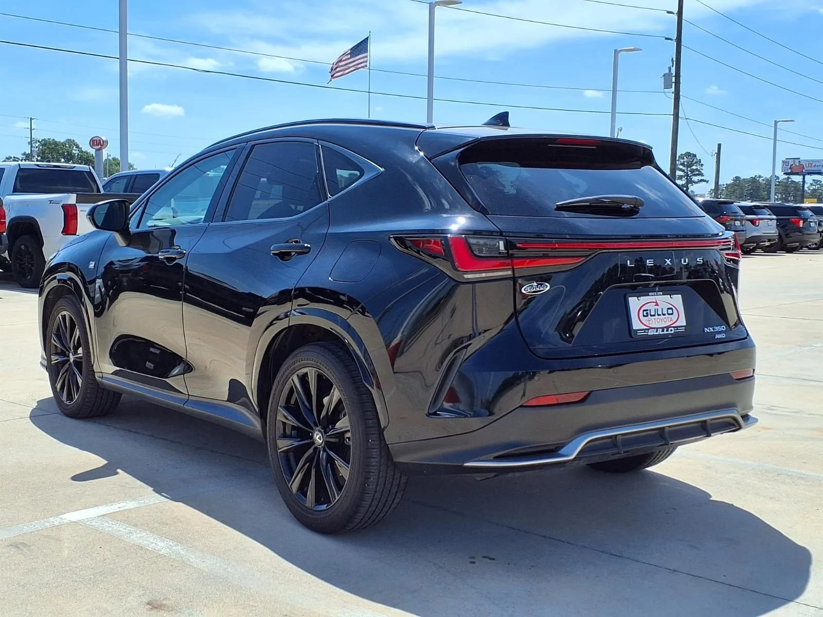Used 2024 Black Lexus 350 F SPORT Handling image 2