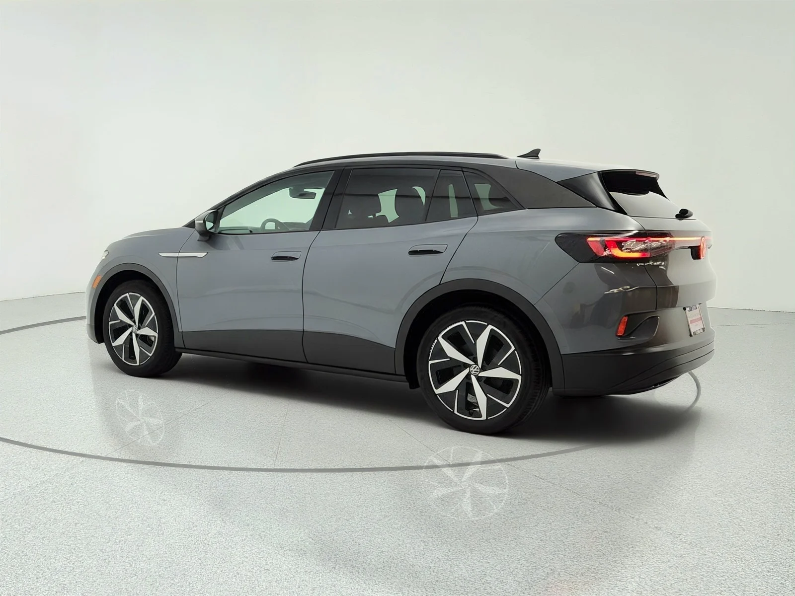 Used 2023 Pure Gray Volkswagen Pro S image 7