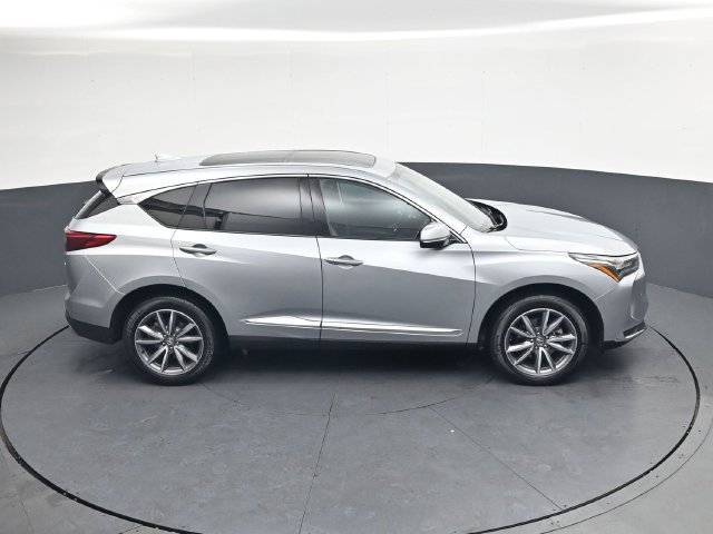 Used 2023  Acura Technology Package image 24