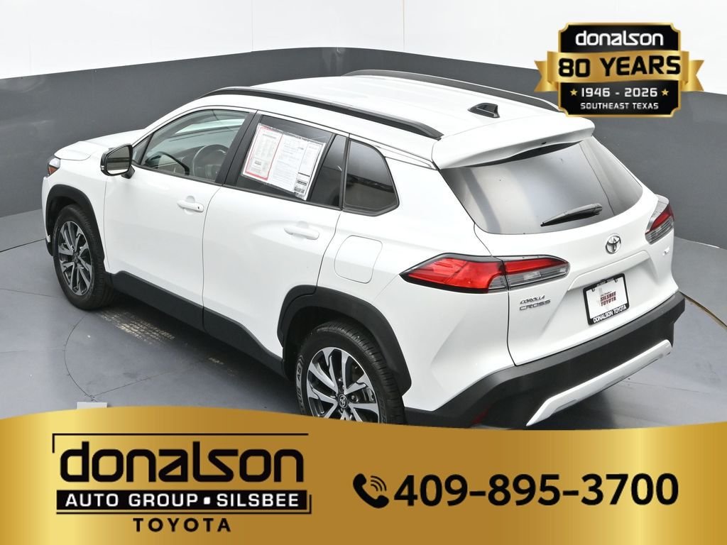 Used 2025 Beige Toyota XLE image 23