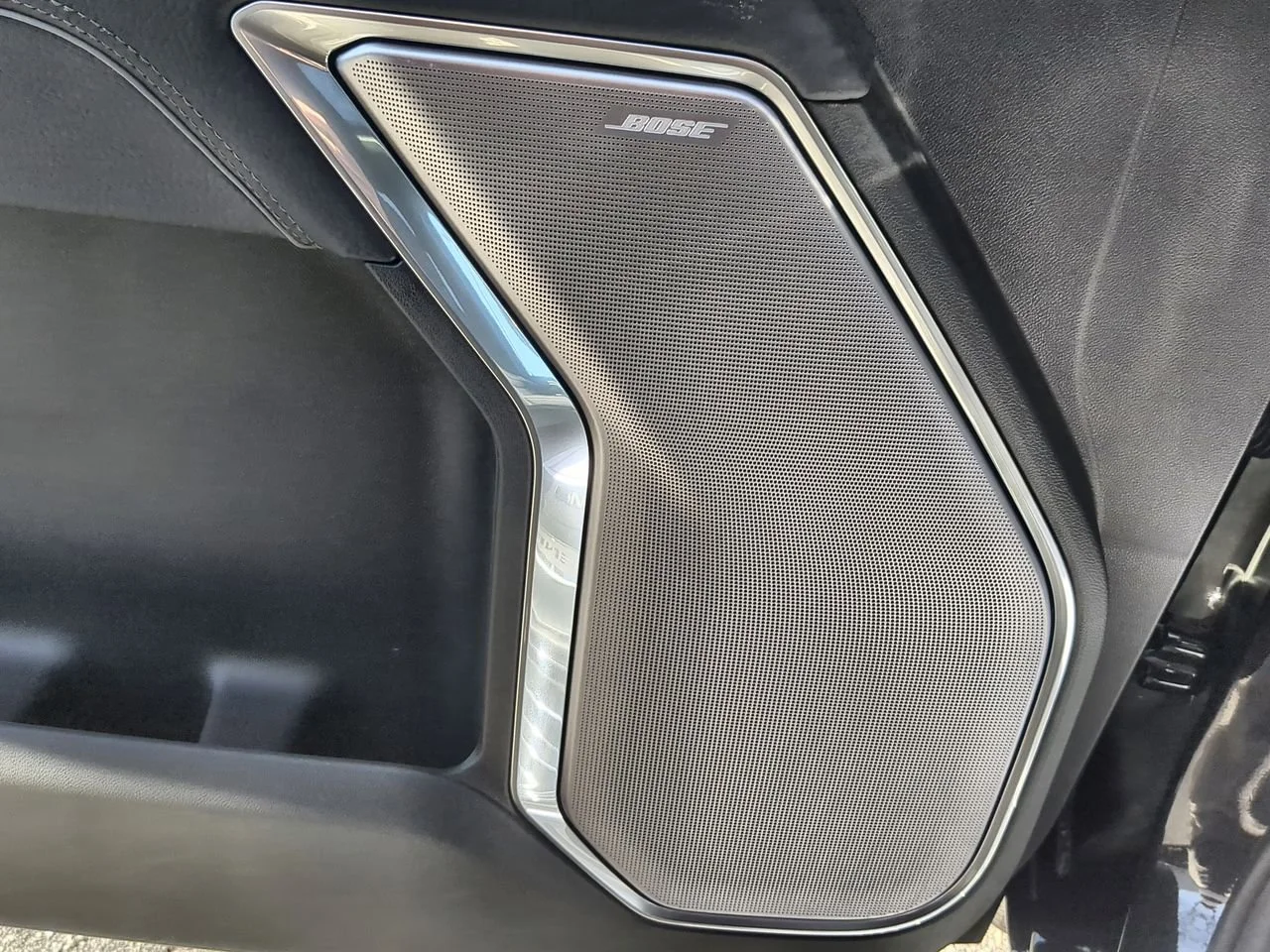 New 2026 Titanium Rush Metallic GMC Denali image 25