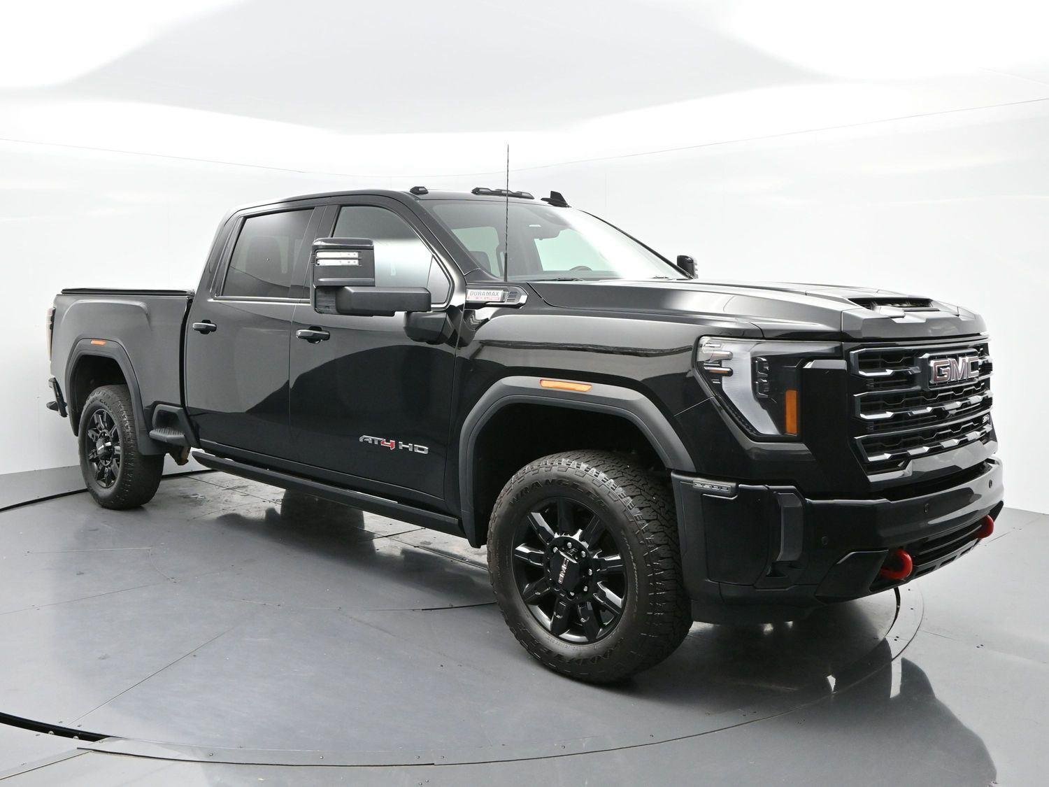 Used 2024 Onyx Black GMC AT4 image 2
