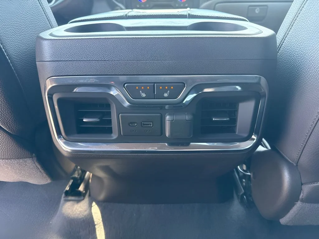 Used 2020 WHITE FROST TRICOAT GMC Denali image 13